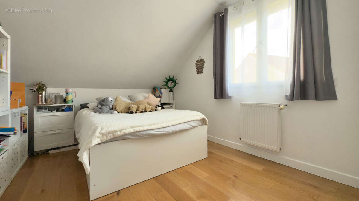 Maison à SAINT-GERMAIN-LES-CORBEIL