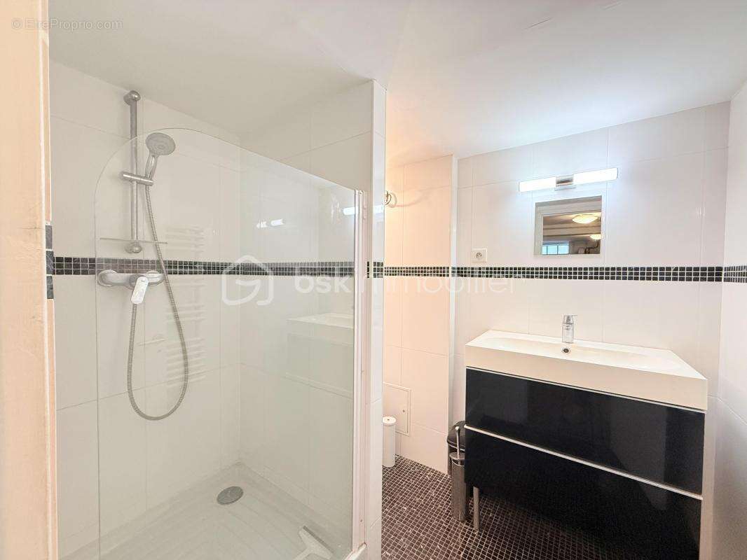 Maison à LE PERREUX-SUR-MARNE