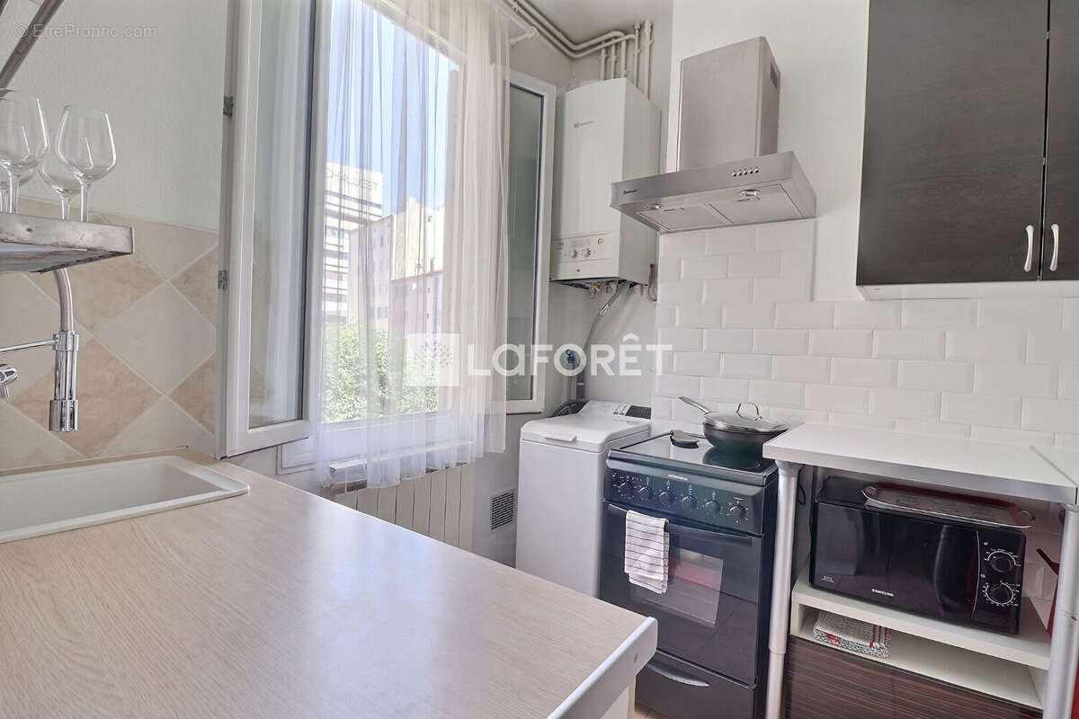 Appartement Toulon 3 pièce(s) 58 m2 - photo 7