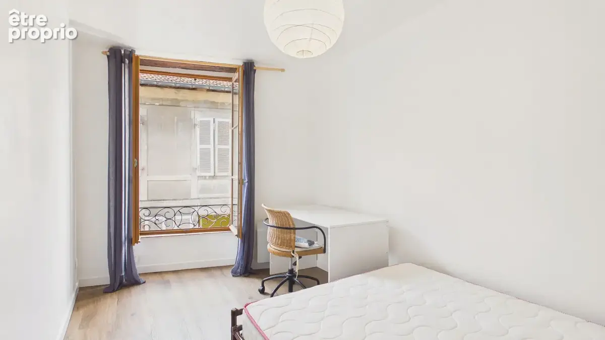 BAYONNE -SAINT-ESPRIT - RUE SAINTE-CATHERINE 229 000  FAI -T3 de 58,18 m² - 2 chambres ? entièrement rénové ? DPE C - photo 6