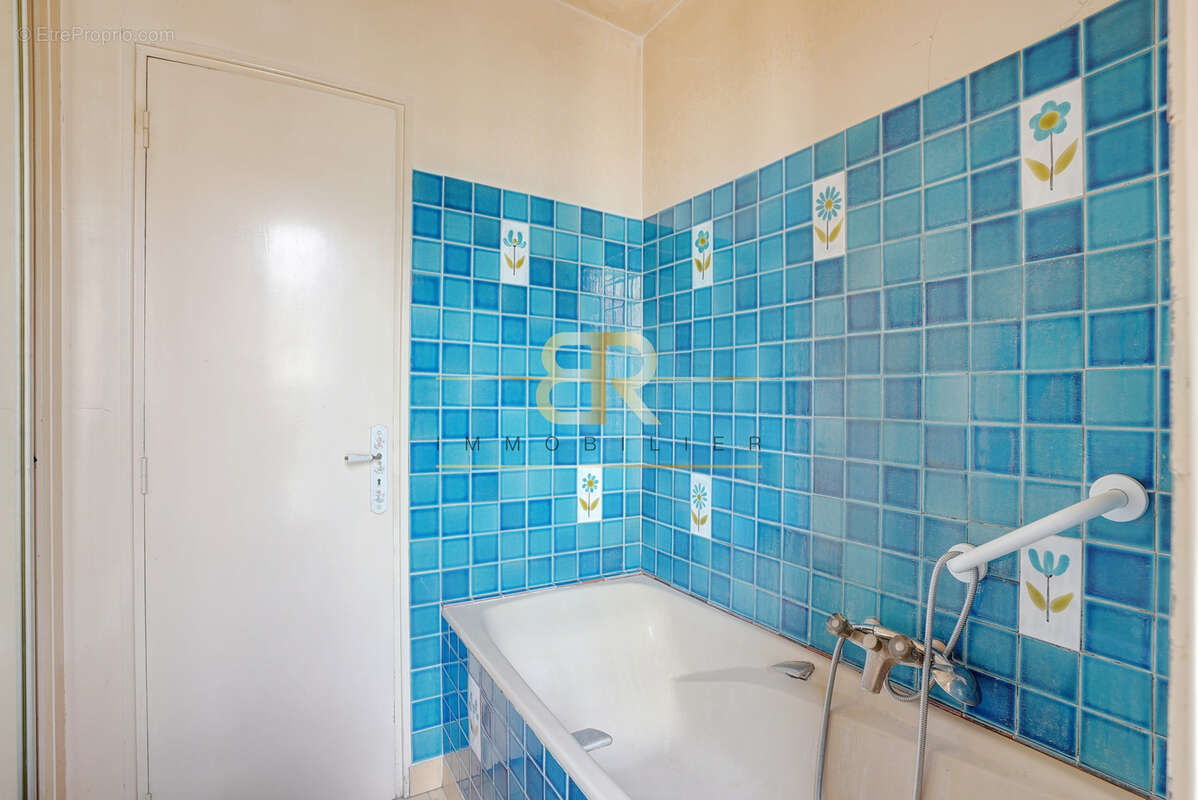 Appartement à PARIS-10E