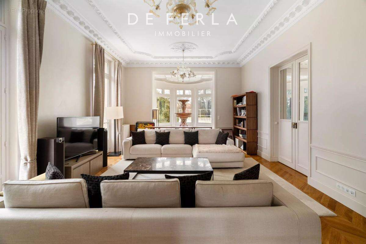 Maison à LE VESINET