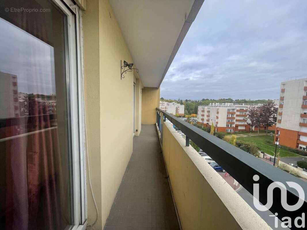 Photo 8 - Appartement à EPINAY-SOUS-SENART