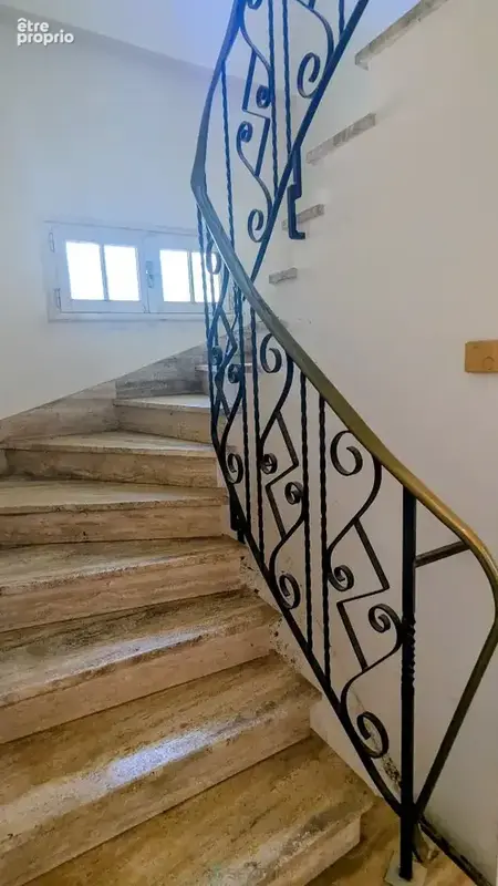 Maison familiale de 5 chambres à rénover  Sous-sol complet  Terrain de 8 291 m²  À 1,6 km de la Petite Mer de Gâvres - photo 12
