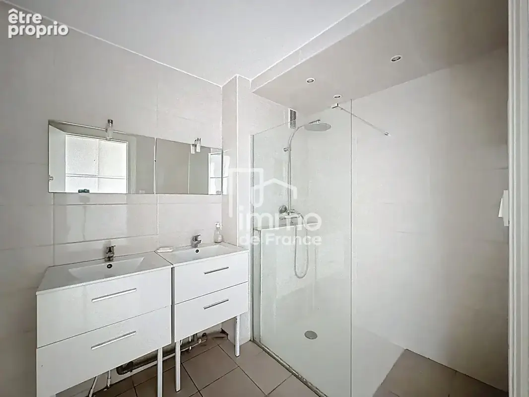 Appartement Oyonnax 5 pièce(s) 101.02 m2 - photo 12