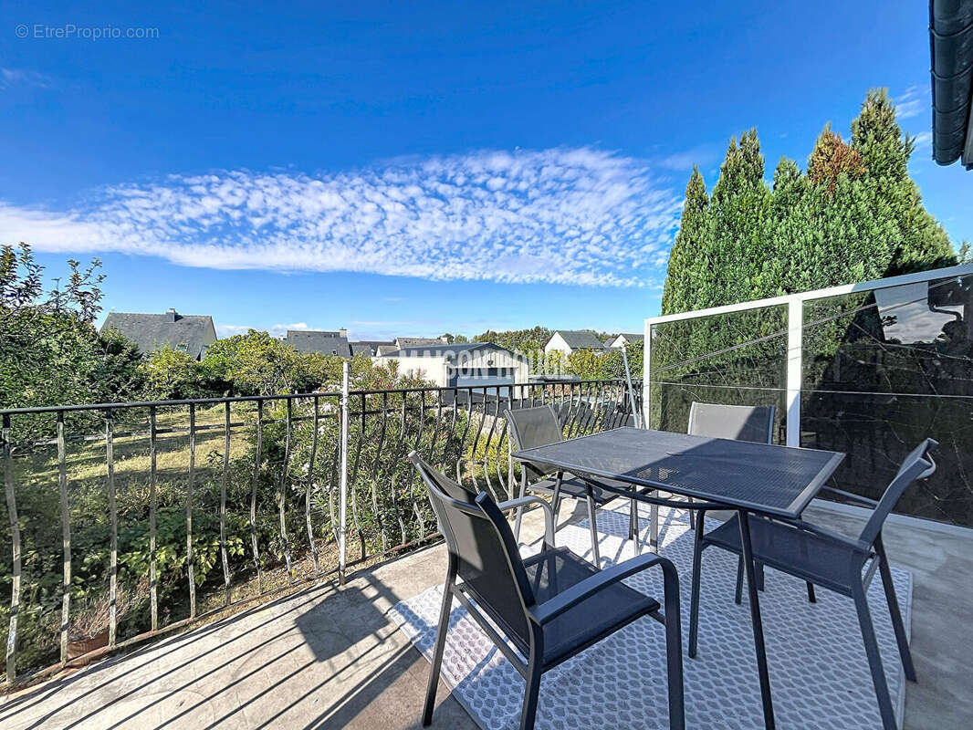 Maison avec beau potentiel, commerces et mer accessibles à pied - photo 8