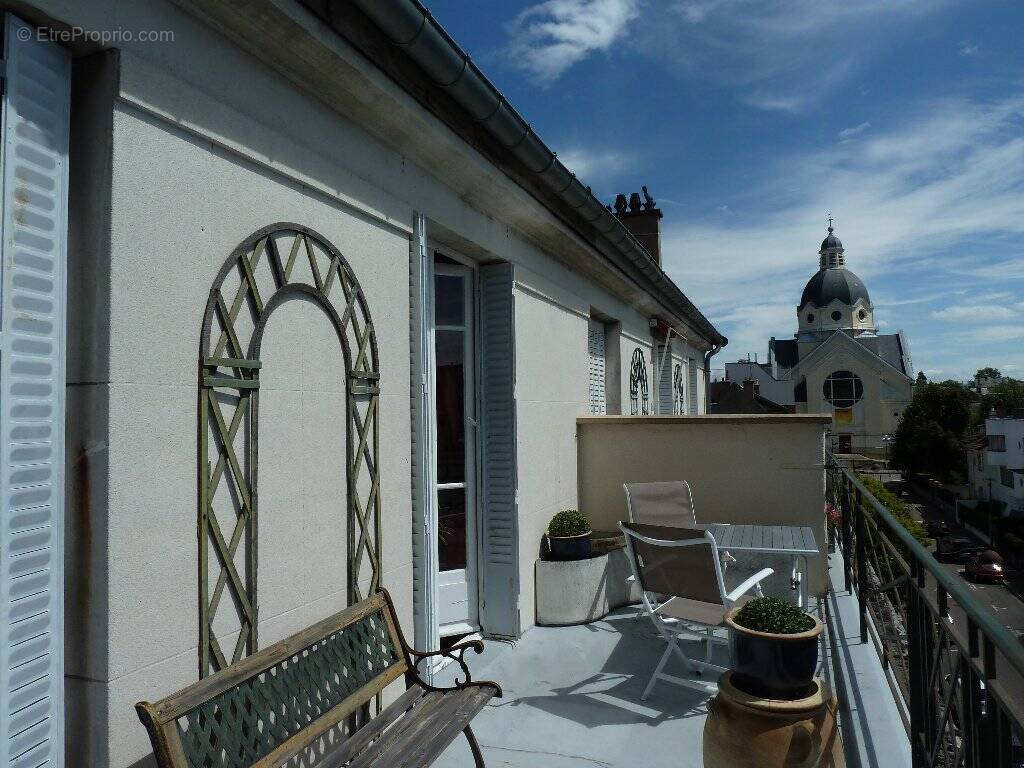 Appartement à VERSAILLES