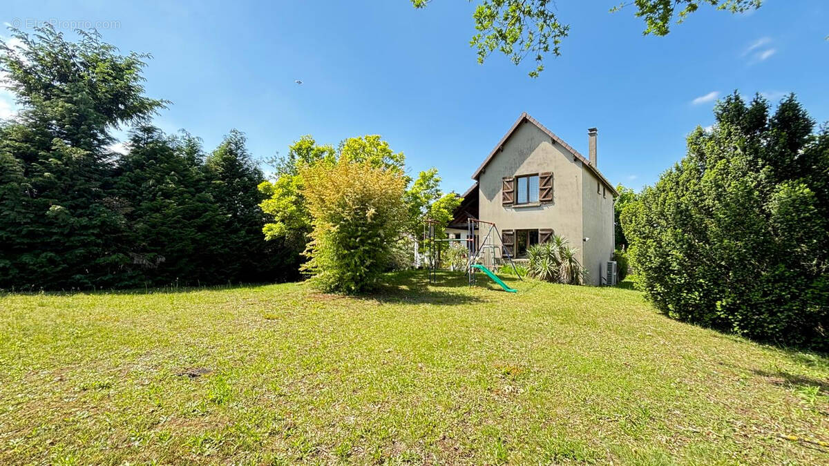 Maison à ASNIERES-SUR-OISE