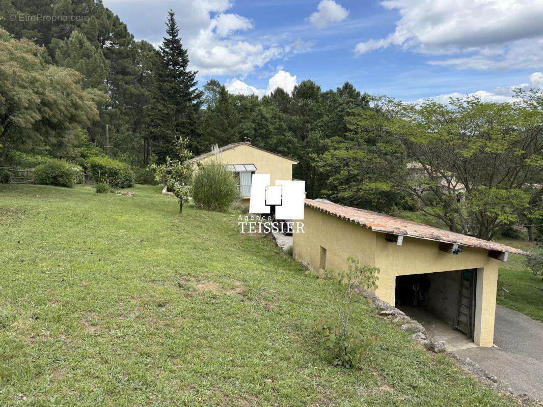 Maison à MALBOSC