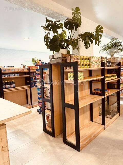 EXCLUSIVITÉ : Fonds de commerce multi-activités au cœur d’un camping  3 * (La Crau - 83) - photo 9