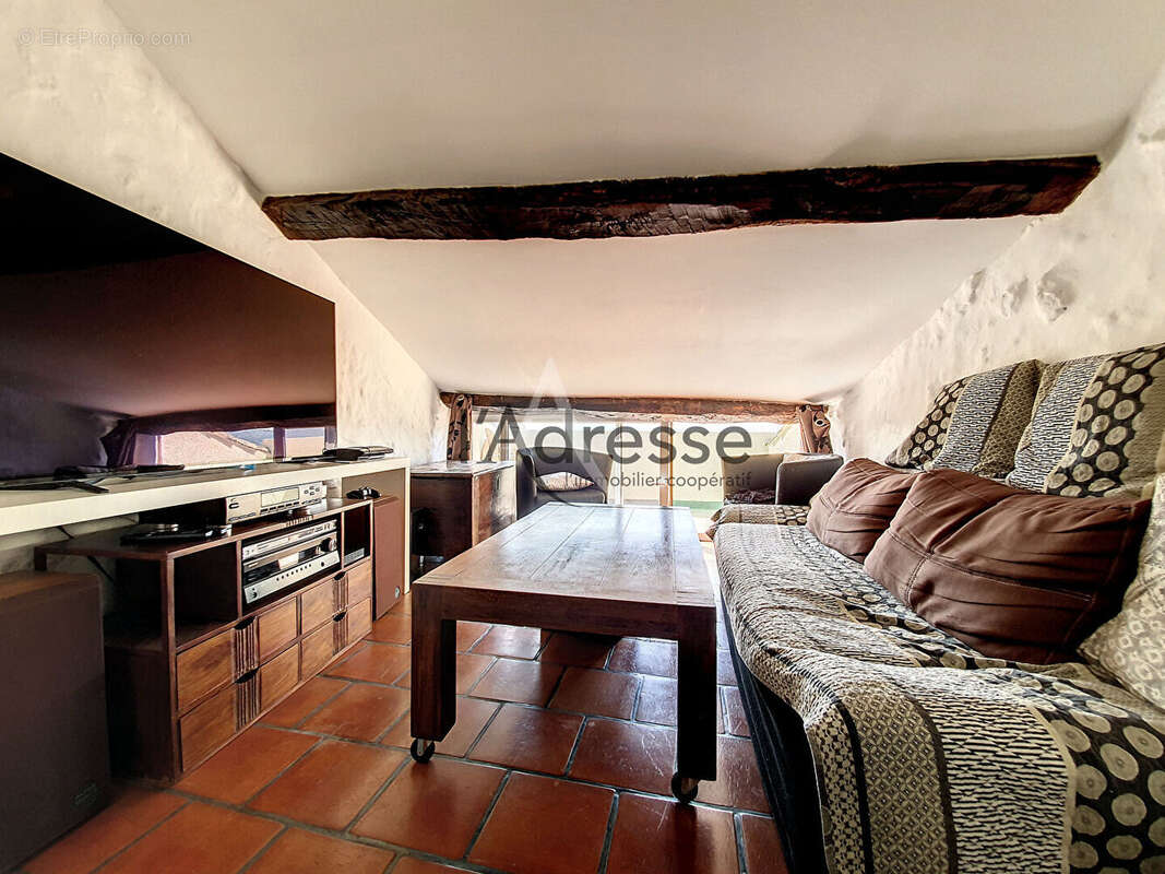 Appartement à CALLIAN
