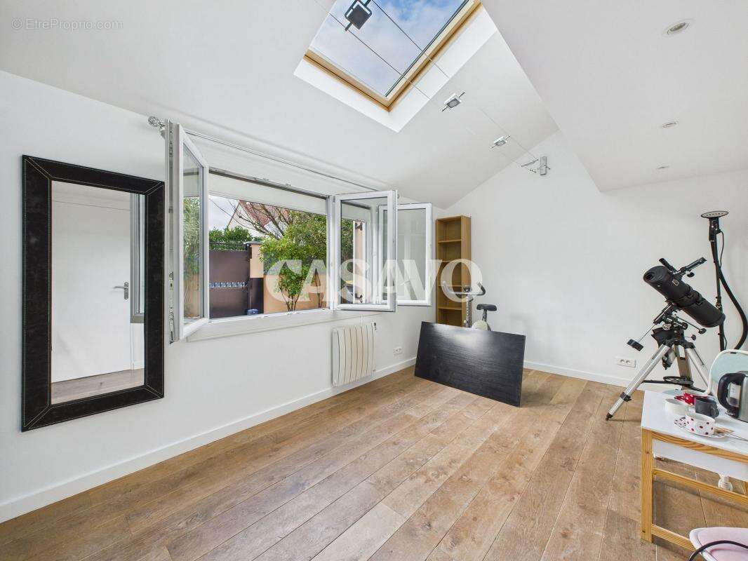 Maison à SAINT-BRICE-SOUS-FORET