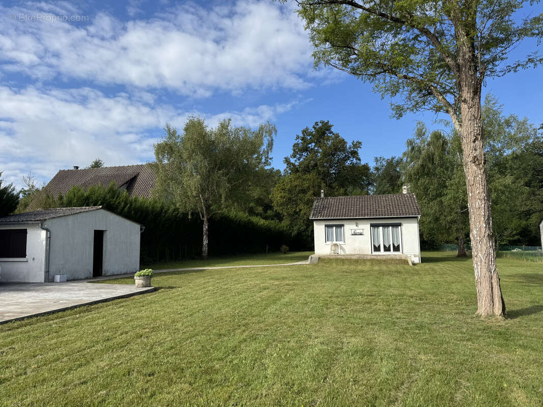 Rozoy le vieil, plain pied, terrain 2000m2, dependences, - photo 2