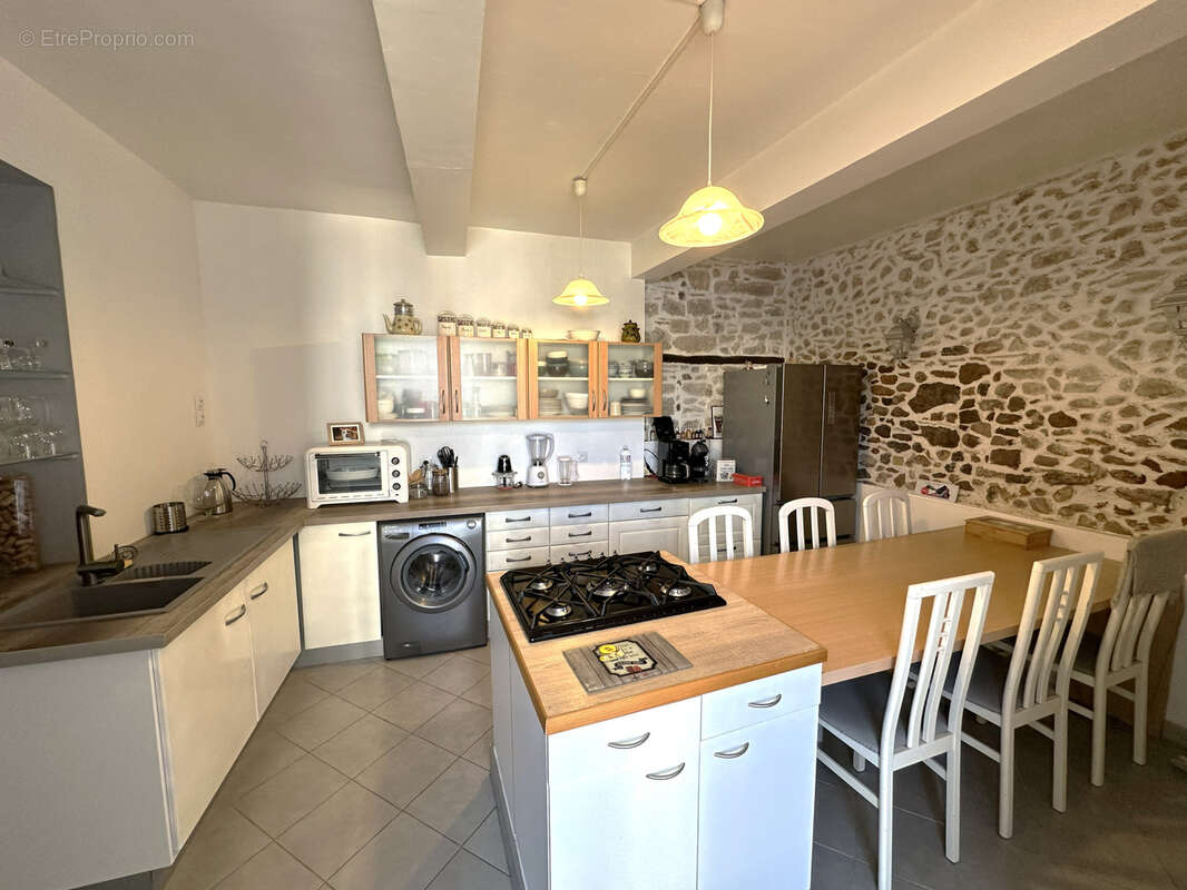 Maison à VENTENAC-EN-MINERVOIS