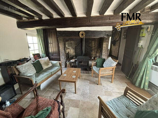 Maison 56 m² à Courtonne-La-Meurdrac  - photo 3