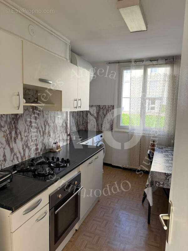 Appartement à LYON-5E