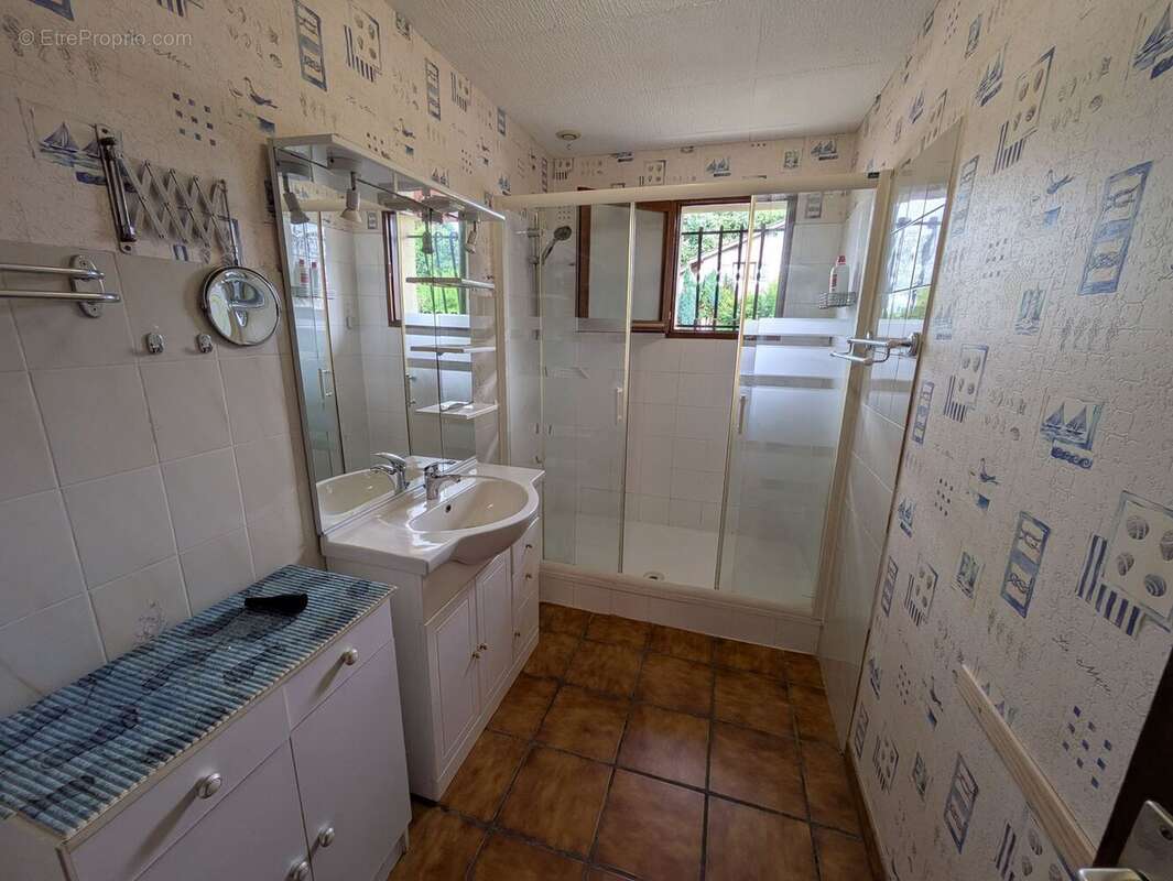 Maison 75 m² à La Teste-De-Buch  - photo 6