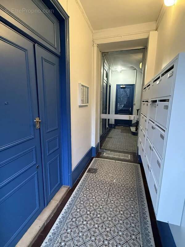 Appartement à PARIS-11E