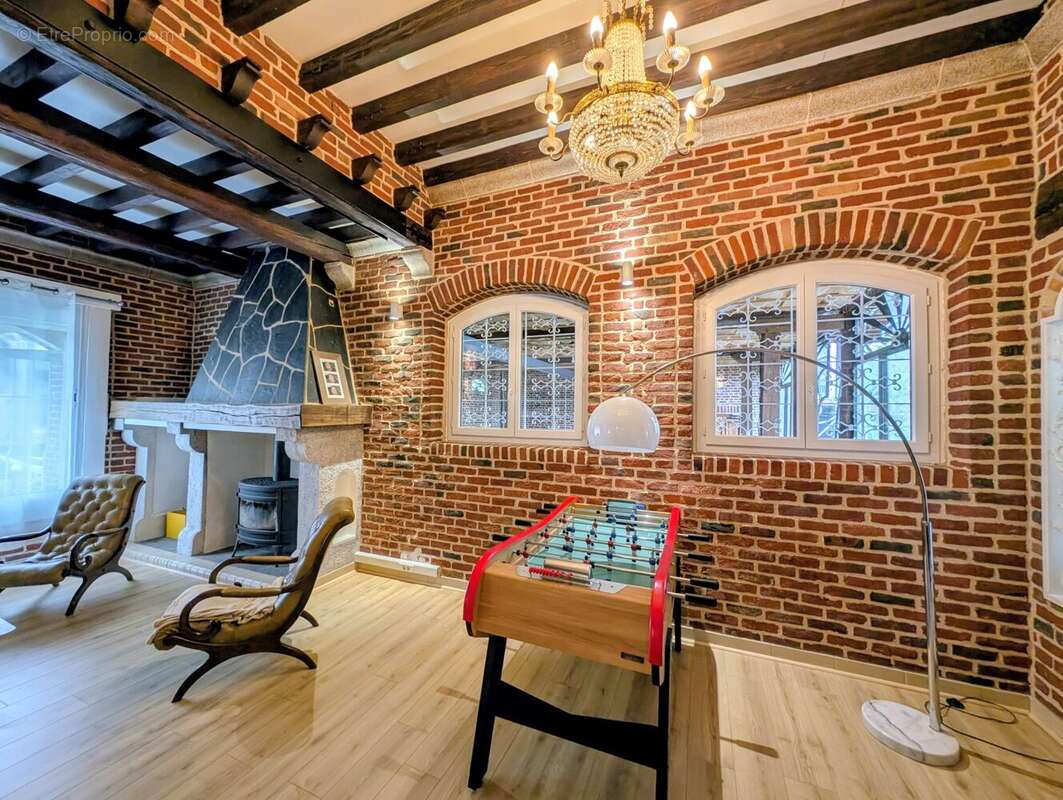 Maison à WAMBRECHIES