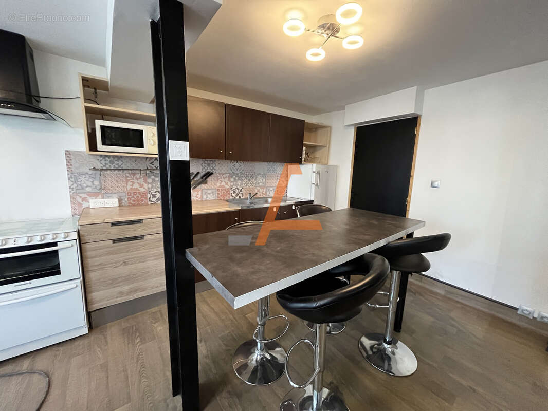 Appartement à SAINT-ETIENNE