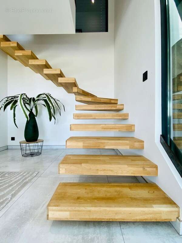 Maison à CHEVIGNY-SAINT-SAUVEUR