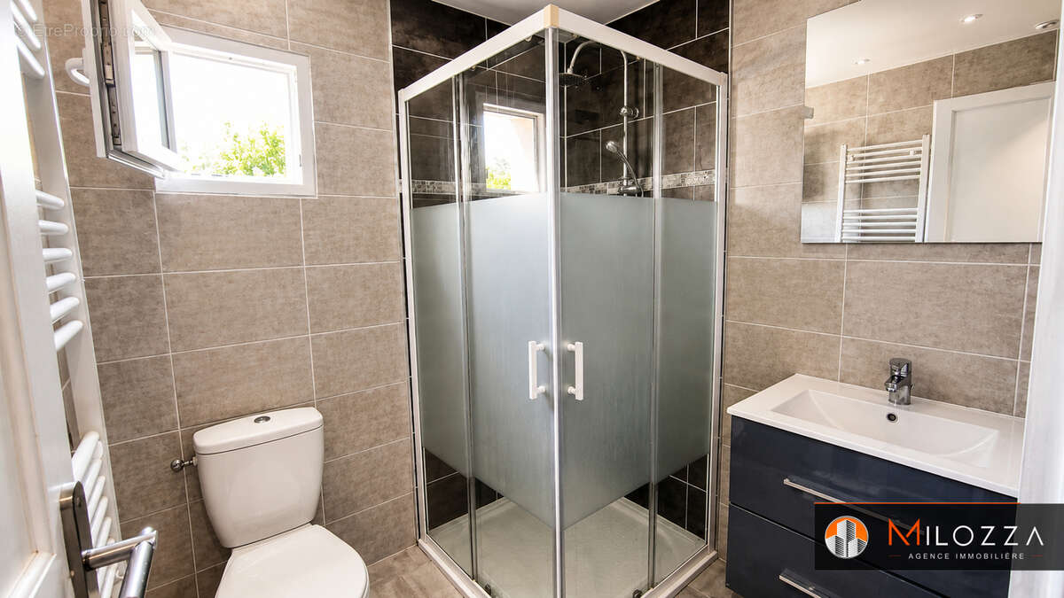Maison Villefontaine 91.88 m2 - photo 13