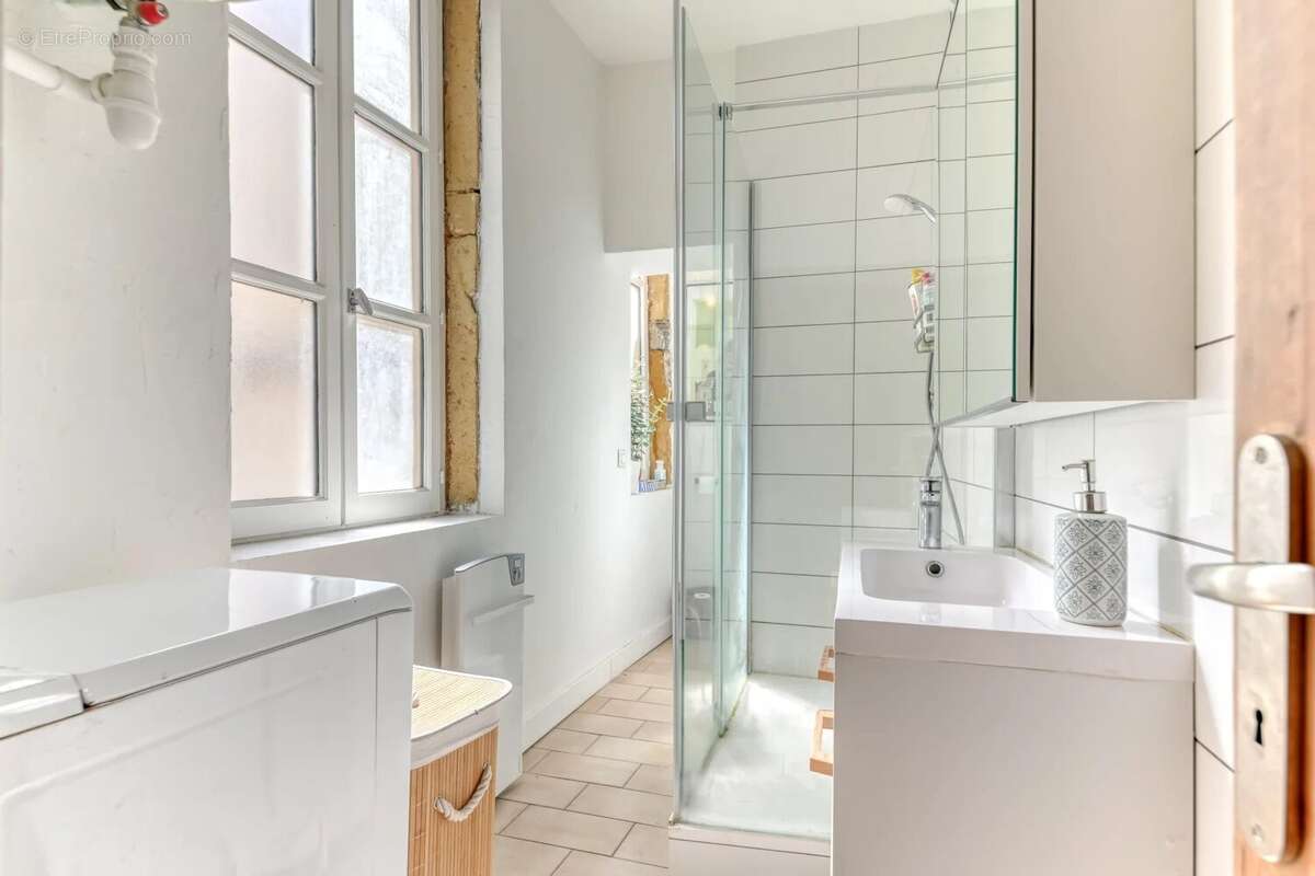 Appartement à LYON-1E