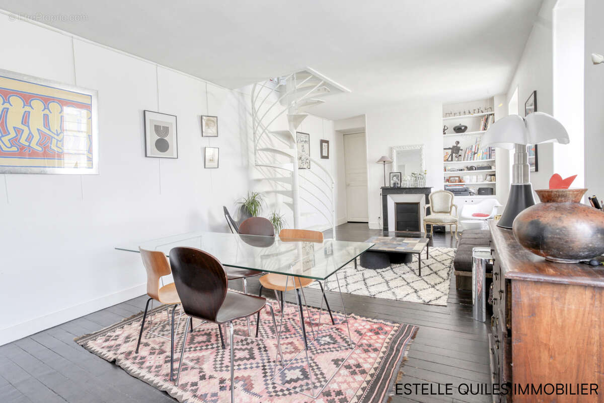 Versailles Notre-Dame appartement duplex de charme 3 pièces - photo 2