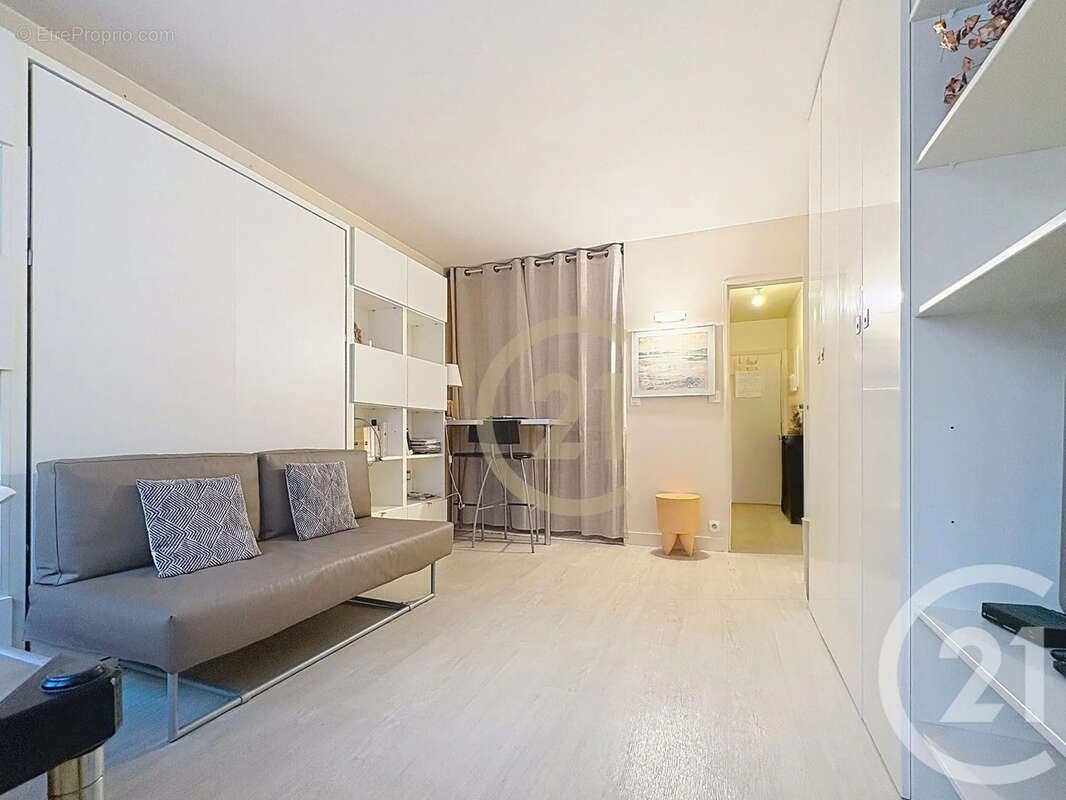Appartement à PARIS-12E