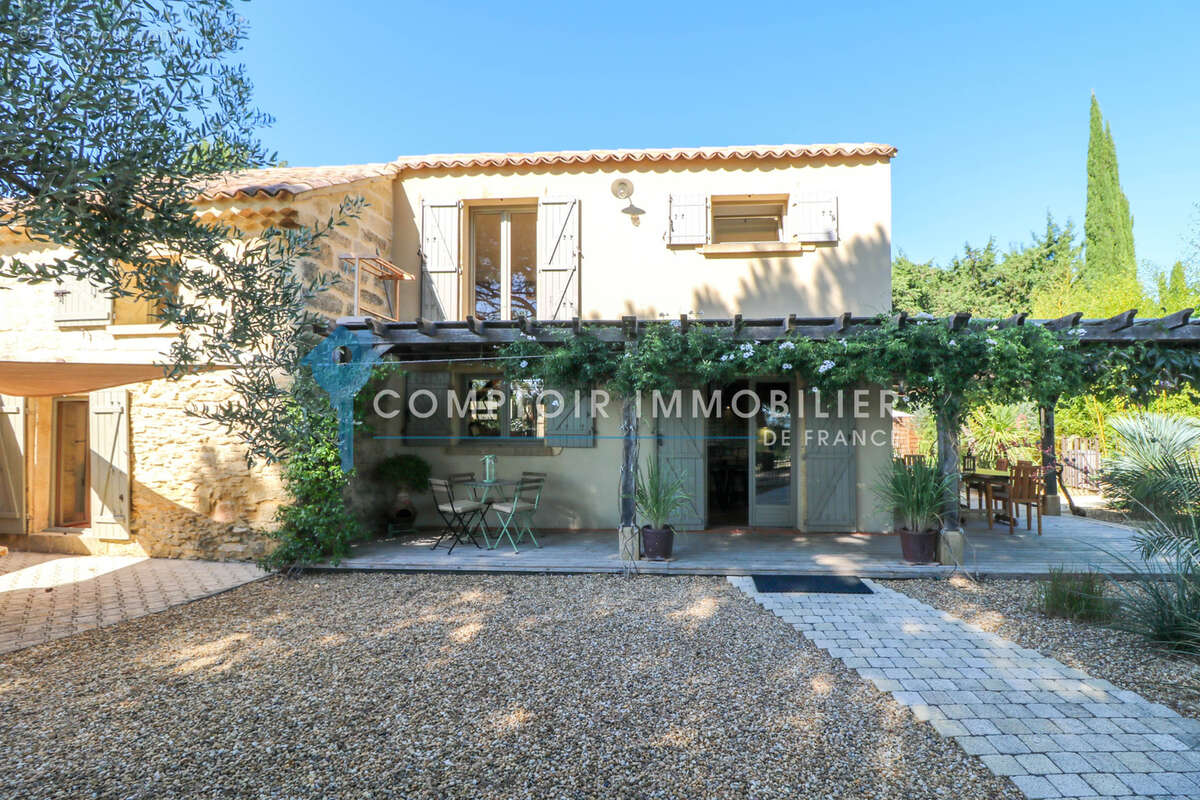 Maison à UZES