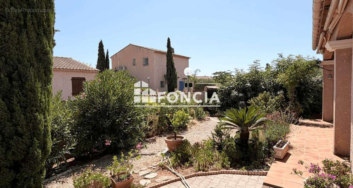 Villa de plain-pied 97m² – 3 chambres – Garage – Terrain piscinable – Quartier recherché - photo 4