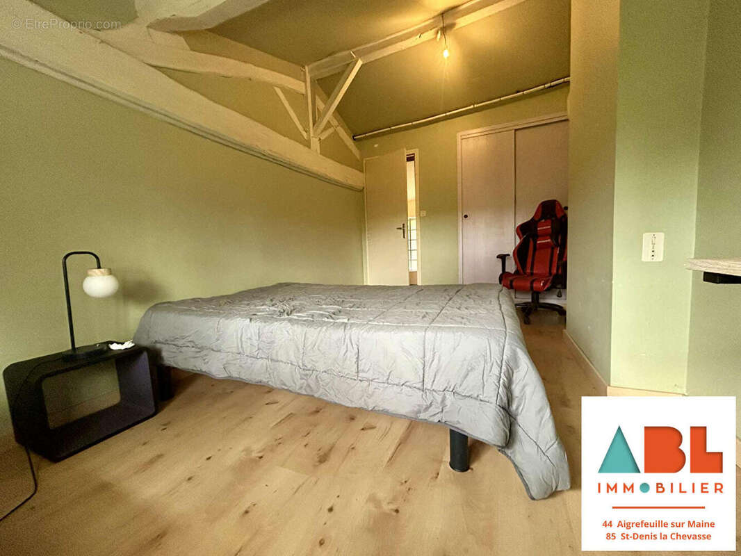 Maison à SAINT-DENIS-LA-CHEVASSE