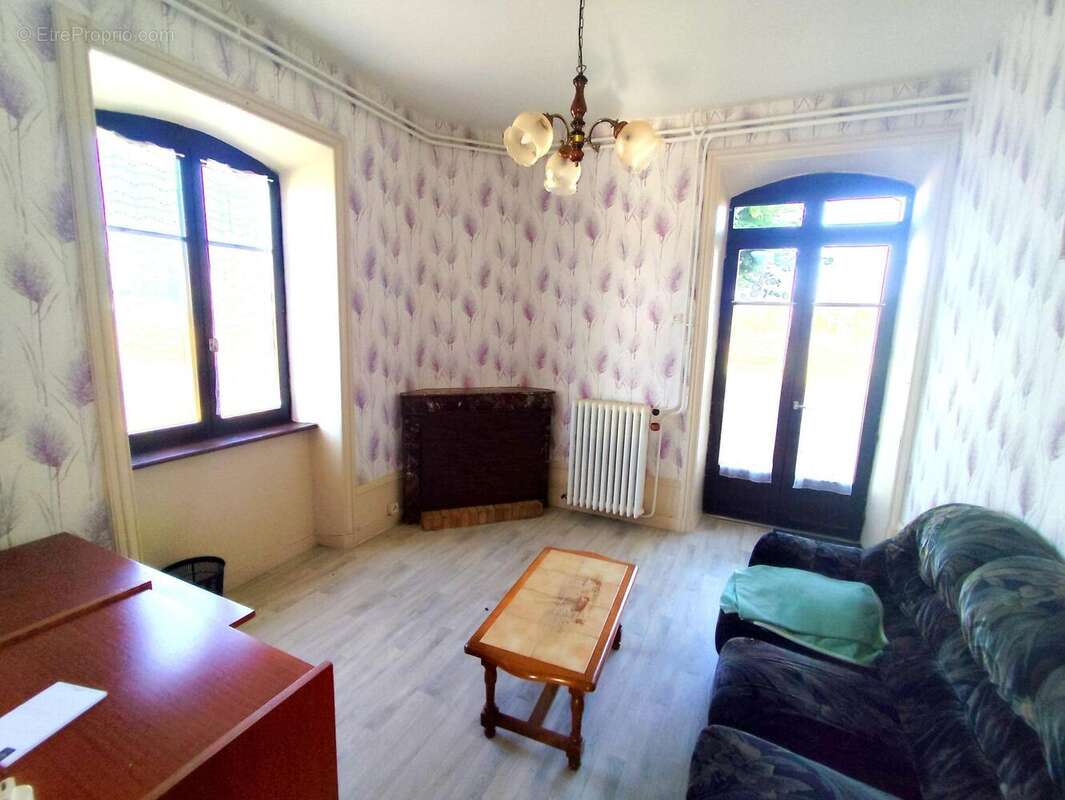 Maison 153 m² à Vernassal  - photo 5