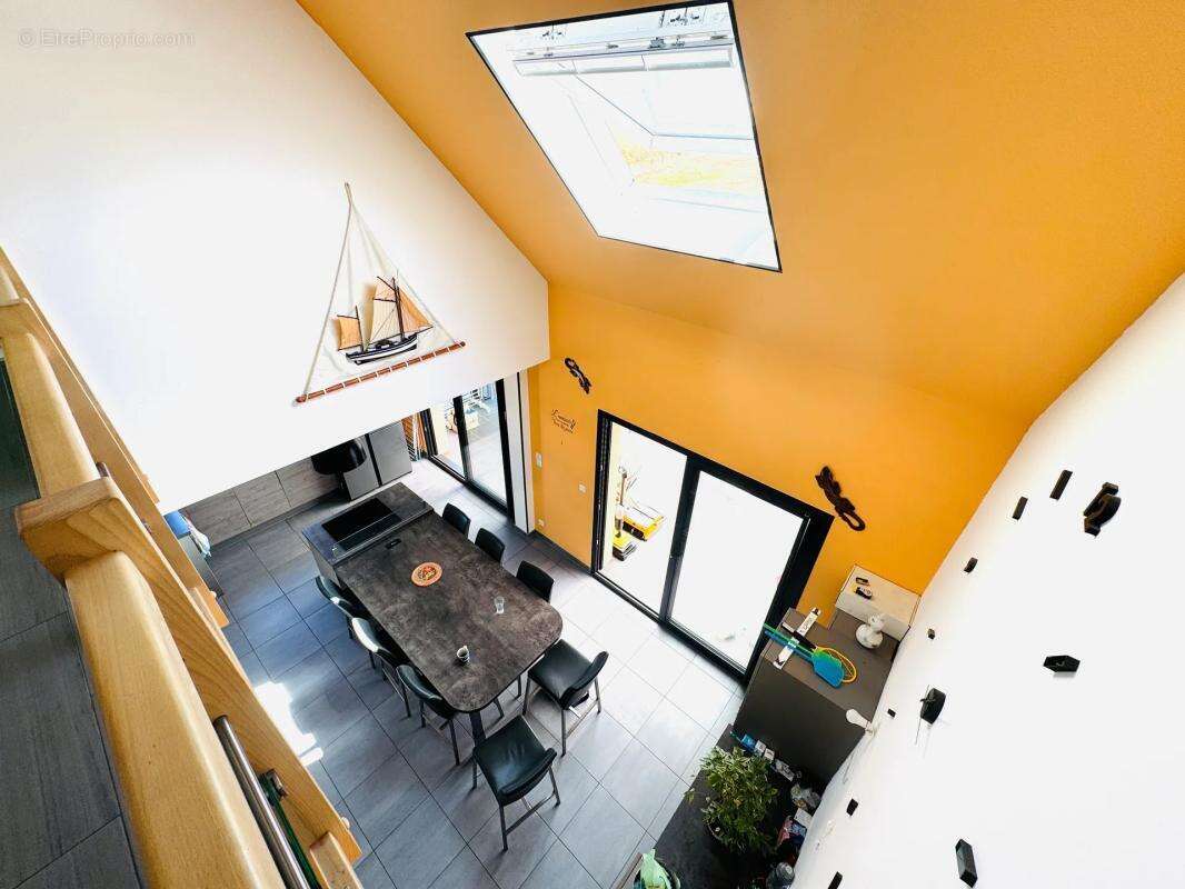 Maison de 5 pièces de 125 m² à Sainte-Foy - photo 5