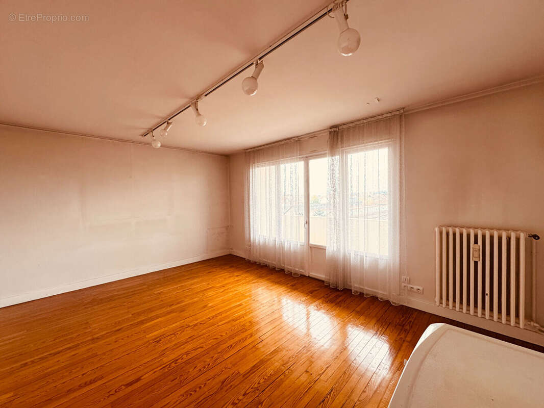 Appartement à ROANNE