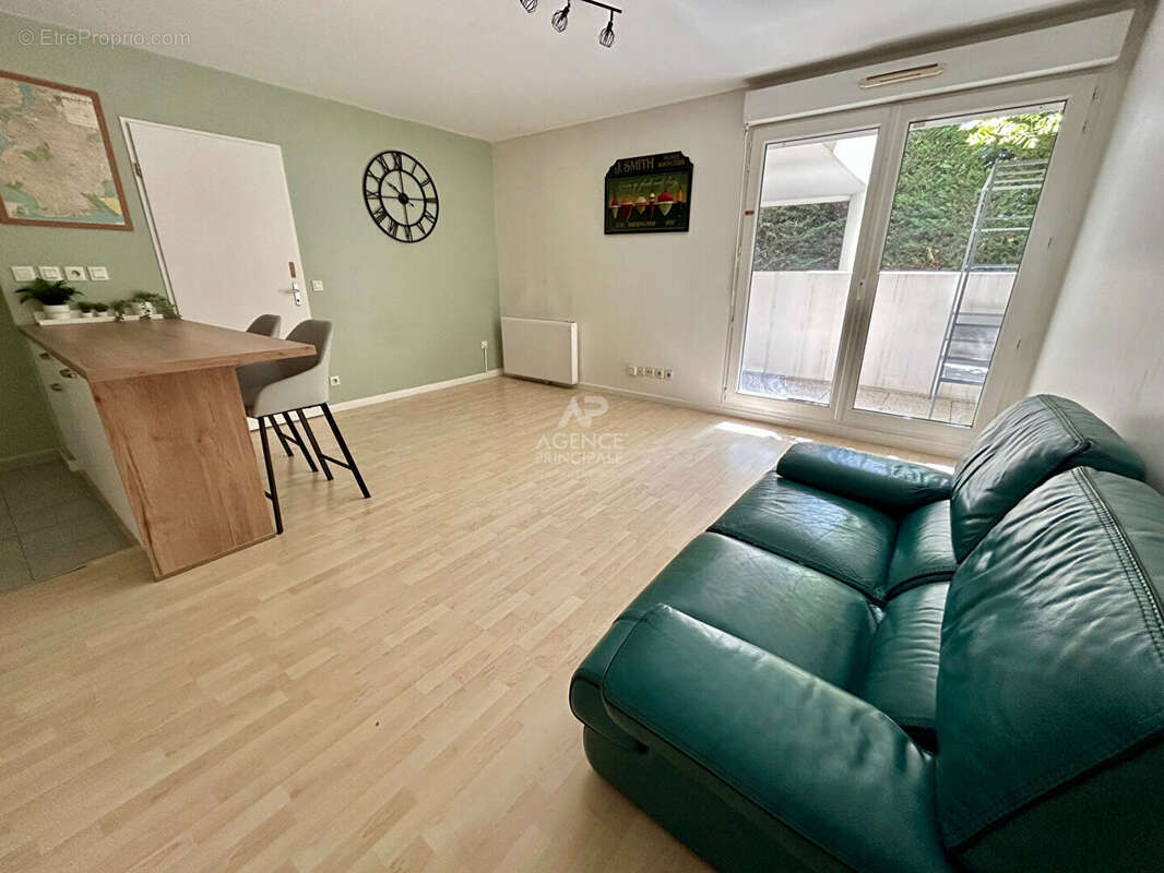 Appartement Carrieres Sous Poissy 2 pièce(s) 44 m2 - photo 2