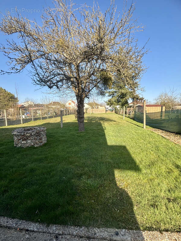 Maison à CHATEAUNEUF-EN-THYMERAIS