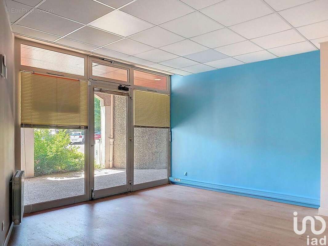 Photo 2 - Commerce à CESSON-SEVIGNE