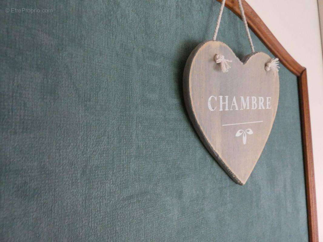 Maison à MARVILLE-MOUTIERS-BRULE