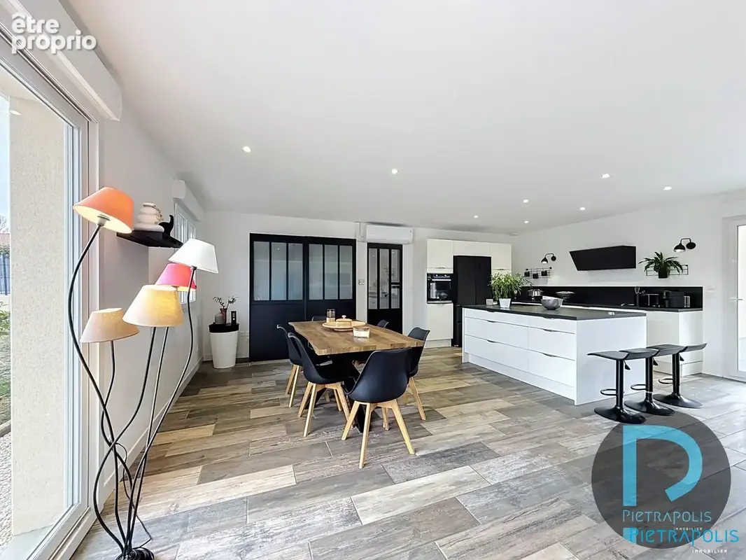 Maison 4 pièces 95 m² à vendre à Vonnas (01540) - photo 8