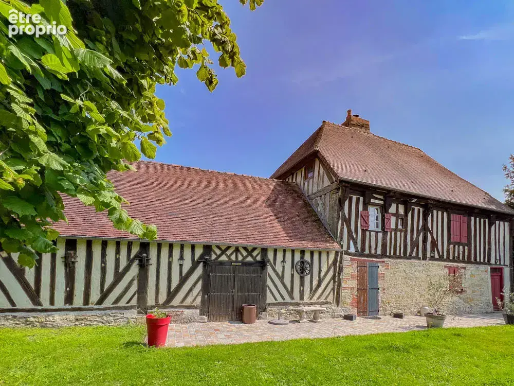EXCLUSIVITE SOCOGEFIM : Maison en colombages et pierre et briques de charme avec très belle vue - photo 2