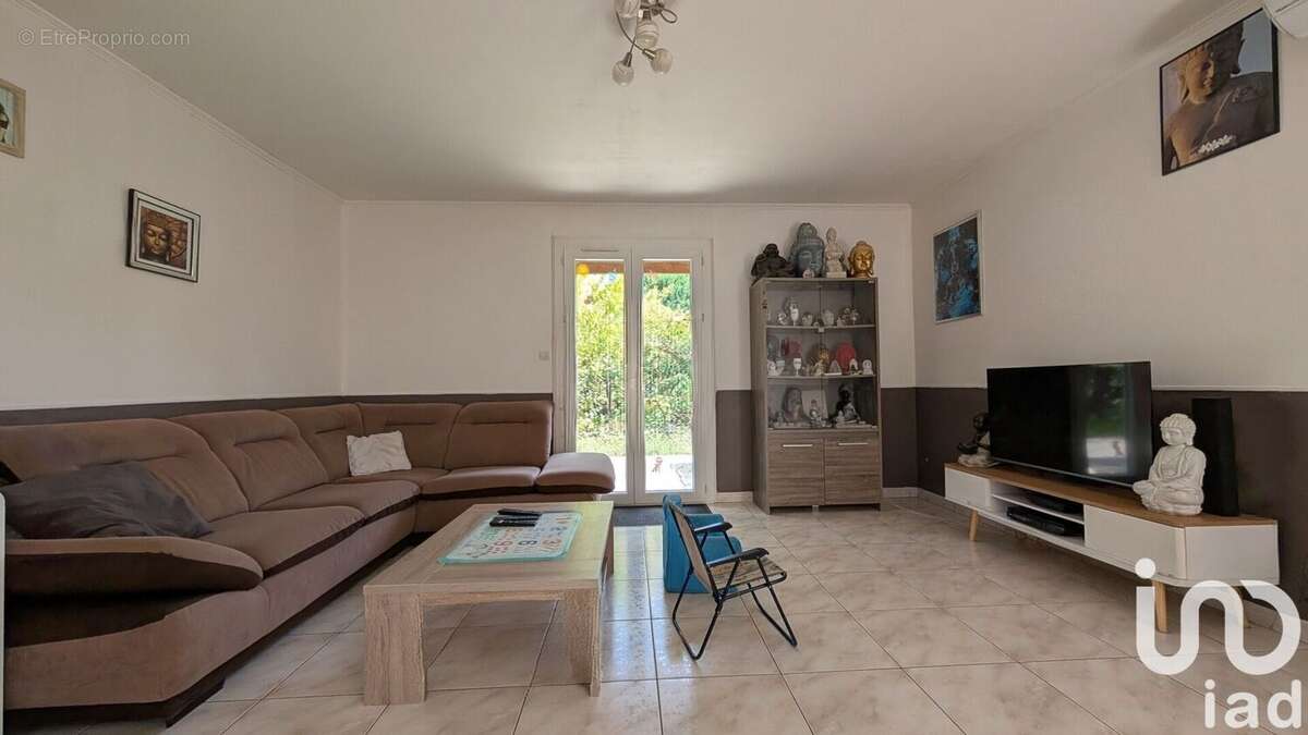 Photo 3 - Maison à SAINT-SAVIN