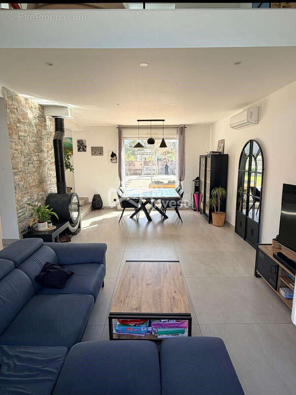 Maison à CLAYE-SOUILLY