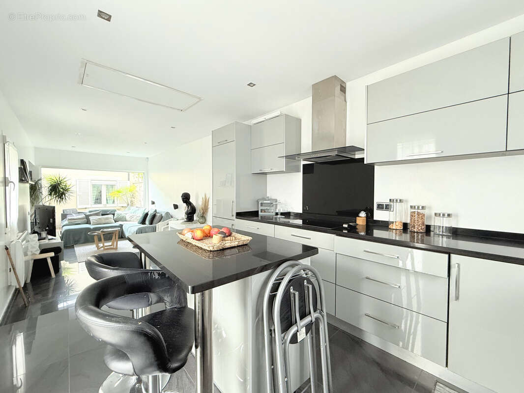 Maison à RUEIL-MALMAISON