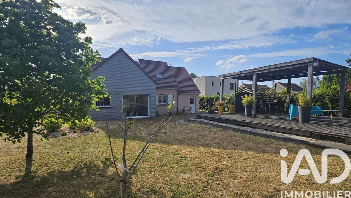 Photo 2 - Maison à CHANNAY-SUR-LATHAN