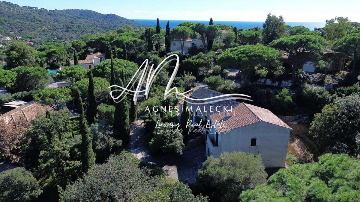 Maison à LA CROIX-VALMER