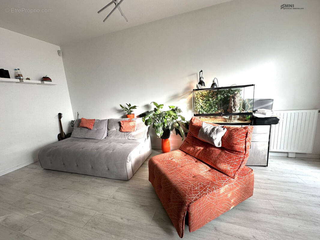 Appartement 72 m² à Choisy-Le-Roi  - photo 8