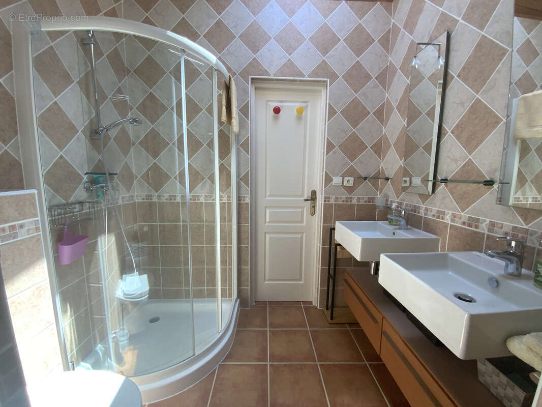 A 4 km d' Uzès, villa au calme avec piscine. - photo 12
