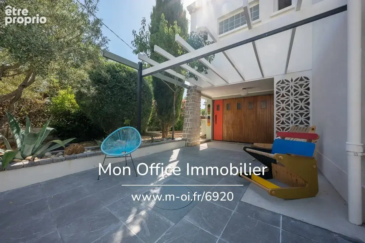 Référence : 6920-SKA - Villa avec beaucoup de cachet, village à pied - photo 18