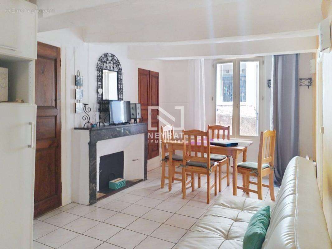 Appartement à FAYENCE